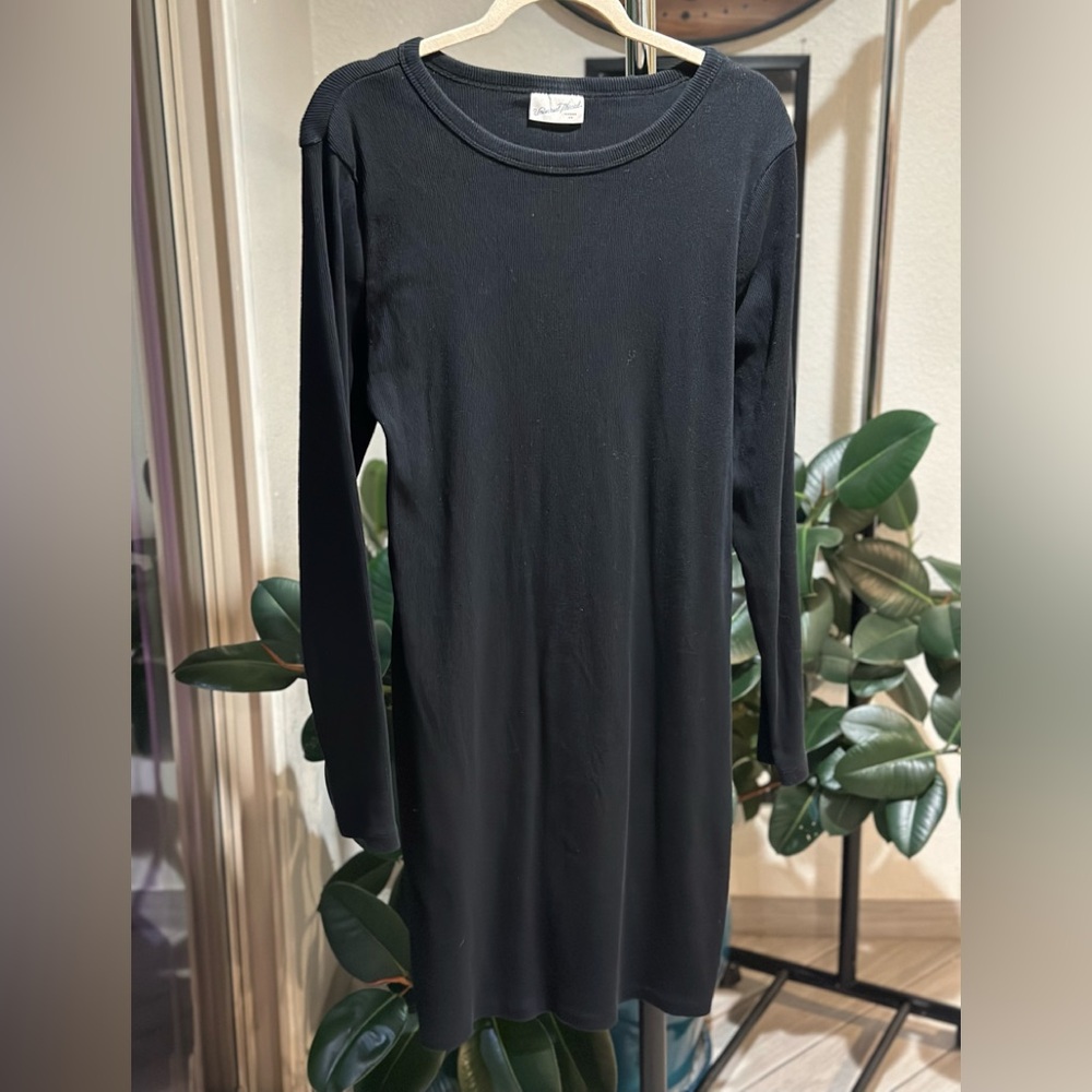 Women’s dress